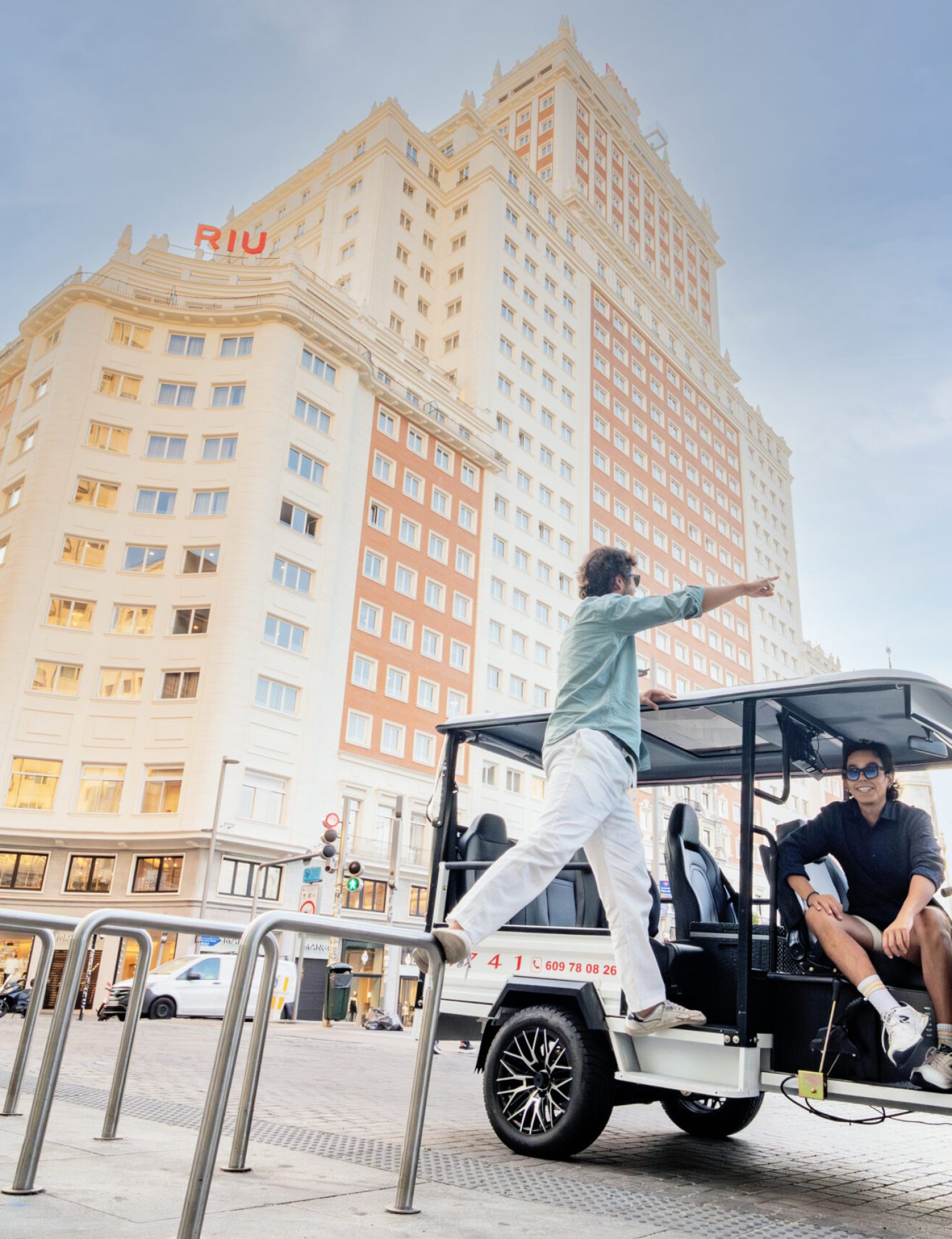 Artuk Tuk 19