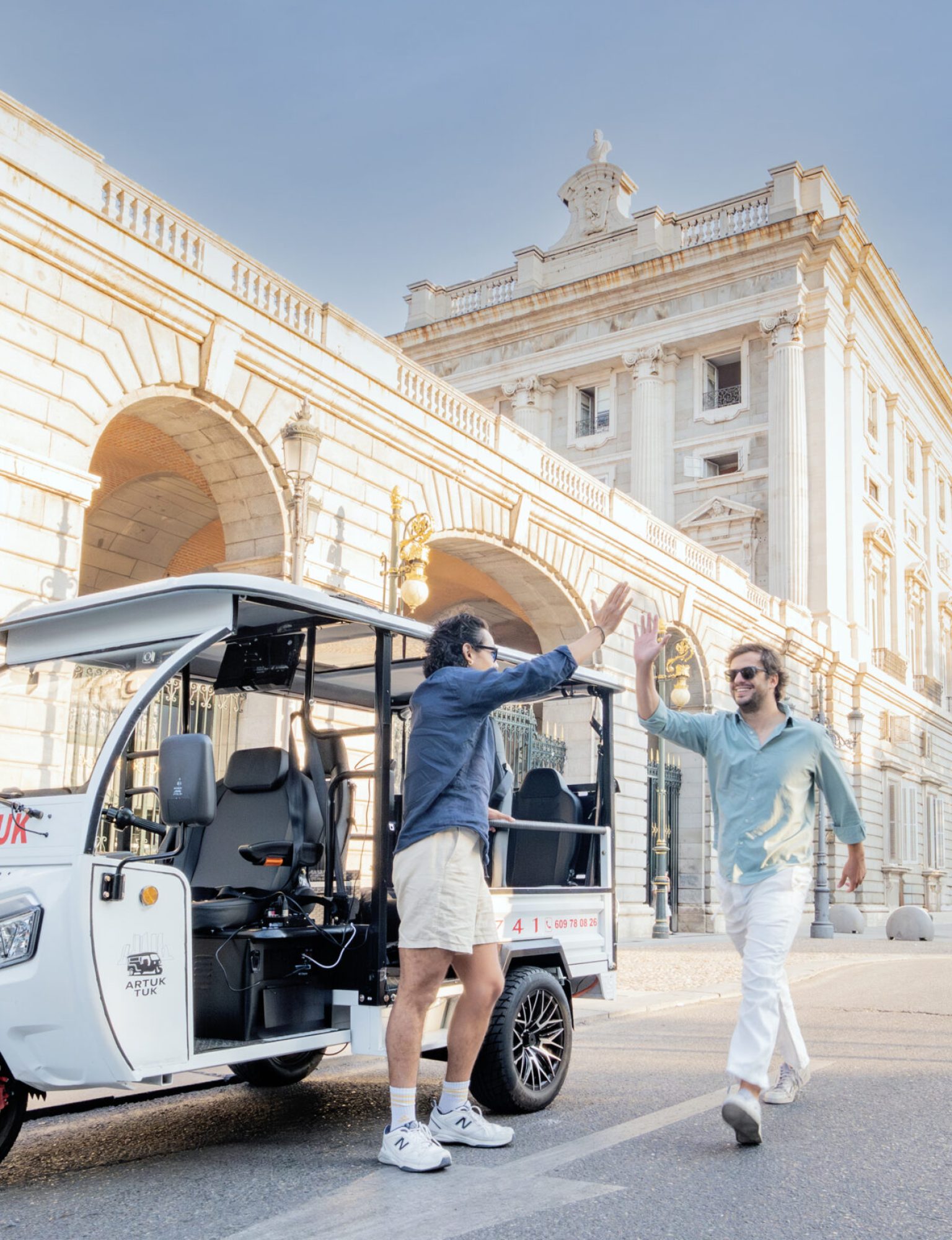 Artuk Tuk 24